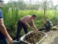 Polsek Praya Tengah Bersama TNI Dan Masyarakat Lakukan Gotong Royong