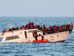 KRI Frans Kaisiepo-368, Satgas MTF TNI Evakuasi Korban Kapal Tenggelam di Laut Mediterania