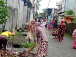 Sabtu Bersih, Lurah Imam Hanafi Bersama Pj RT/Pj RW Rutin Gelar Kerja Bakti di Kelurahan Pannampu
