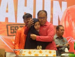 Aura Imandara dan Dokter Udin Dampingi Pergantian Usia Wali Kota Danny