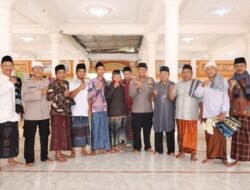 Kapolres Loteng Berharap Masyarakat Memanfaatkan Momen Jumat Curhat