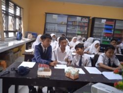 Siswa SMPN I Kopang  Antusias Ikuti Pelatihan Jurnalistik