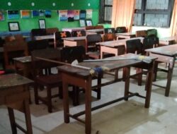 Semangat Siswa UPT SPF SD Negeri Mongisidi III Kerja Bakti di Sekolah Pascabanjir   