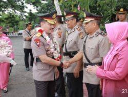 Jadi Inspektur Upacara Pembukaan Pendidikan Polri di SPN Belanting, Waka Polda NTB : Jaga Fisik dan Mental