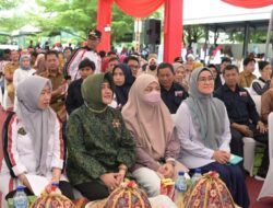 Kunjungi Kecamatan Biringkanaya, Indira Yusuf Ismail Apresiasi Petugas Kebersihan di Peringatan HPSN 2023,