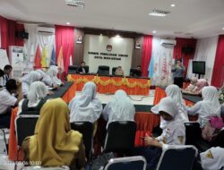 Outing Class, Pelajar UPT SPF SMPN 13 Makassar Berkunjung di KPU dan Bawaslu