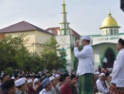 Perjalanan hidup manusia akan selalu dialami silih berganti seperti penciptaan alam semesta yang berpasangan.