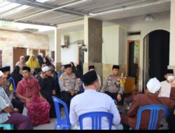 Desa Marong Menjadi Sasaran Kapolres Loteng Dengarkan  Aduan Masyarakat Dalam Jumat Curhat