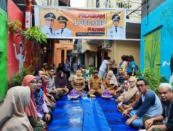 Camat Wajo Hj. Hamna Faisal Edukasi Warga dengan Gerakan Terus Menanam   