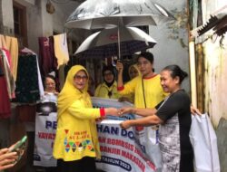 Legislator Hj. Apiaty Salurkan Bantuan Rombsis di Kecamatan Makassar