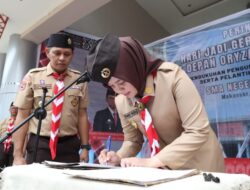 Fatmawati Rusdi Kukuhkan Pembimbing dan Pembina Ambalan Pramuka Oryza Sativa