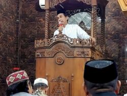 Tarawih Pertama di Kampung Halaman, Ketua DPRD Makassar RL Kampanyekan Program Jagai Anakta   