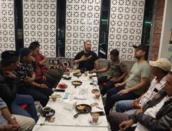 Usai Salat Tarwih, Camat Panakkukang dan Jajaran Direksi PD Parkir Makassar Raya Gelar Rapat Koordinasi