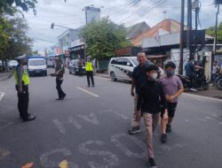 Perayaan Paskah 2023, Personil Polres Sumbawa dan Jajaran Lakukan Pengamanan Gereja