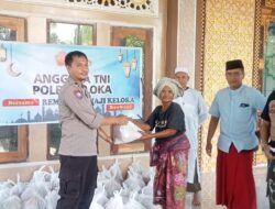 Bhabinkamtibmas Desa Batujai Bagikan Bingkisan Bagi Masyarakat Kurang Mampu