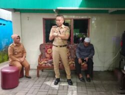 Jalin Silaturahmi Dengan Masyarakat, Kecamatan Ujung Tanah Bagikan Paket Sembako