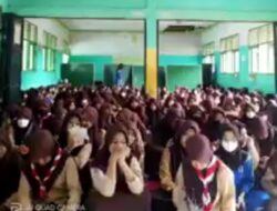 Jumat Ibadah, UPT SPF SMPN 32 Makassar Budayakan Literasi Al-Qur’an