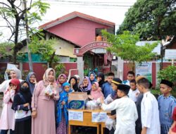 UPT SPF SDN KIP Maccini Makassar Kembali Lagi Berbagi Takjil Dirangkaikan Penutupan Kegiatan Pesantren kilat