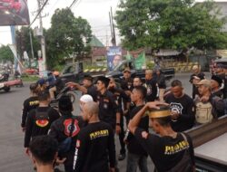 Ormas Pandawa Pattingalloang Bagikan 700 Paket Takjil ke Pengendara di Kabupaten Gowa