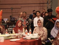 Puncak Peringatan Otda ke 27, Ketua TP PKK Kota Makassar Hadiri Malam Apresiasi Kinerja Pemda