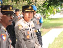 Kapolres Sumbawa Barat Melakukan Pengecekan Secara Berkala Senpi Seluruh Anggota