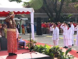 Danny Pomanto Canangkan Penggunaan Baju Adat dan Penerapan Metode Belajar Gampang Asyik Menyenangkan pada Hardiknas 2023