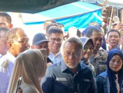 Jaga Kestabilan Bahan Pokok Setelah Ramadhan dan Idul Fitri 2023, Camat Bontoala Bersama Mendag RI ke Pasar Terong