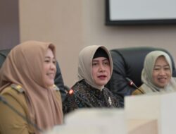 Dampingi Wawali, Indira Yusuf Ismail Ikuti Rapat Persiapan Rakernas APEKSI