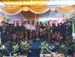 PELEPASAN DAN PERPISAHAN 30 SISWA SDN 1 JONTLAK