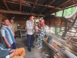 550 Paket Daging Qurban, Dibagikan Para Bhabinkamtibmas Polres Bima Kota pada yang Berhak