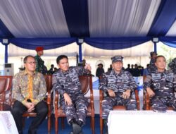 Tinjau Lokasi Opening Ceremony MNEK 2023, KASAL Laksamana TNI Muhammad Ali Ajak Danny Pomanto Jajal KRI Bung Karno-369