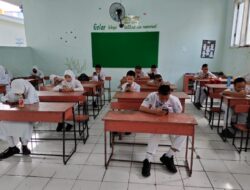 Siswa UPT SPF SMPN 5 Makassar Laksanakan Ujian Semester Genap TP 2022-2023