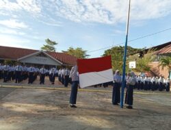 Peringatan Harlah Pancasila 2023, UPT SPF SMPN 13 Makassar Gelar Upacara Pengibaran Bendera