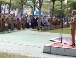 Pimpin Apel Pagi, Fatmawati Rusdi Tekankan Kedisiplinan Pegawai dan Budaya Bersih