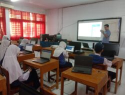 UPT SPF SMPN 12 Makassar Gelar Pelatihan Pengenalan Coding Dari Kominfo RI