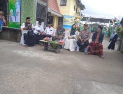 Lautan Manusia di Desa Barejulat Menyaksikan Pawai Ta’rup MTQ Ke XXX Disambut Camat Jonggat