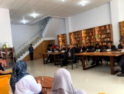 Diskop-Diskominfo Makassar Paparkan Inkubator UKM Dihadapan Rombongan Latpim Bali