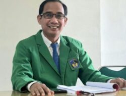 Ketua DPRD Makassar Rudianto Lallo Ujian Tesis Magister Hukum UMI