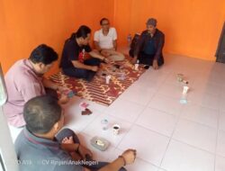 Ketua SPN Kabupaten Lombok Tengah menyayangkan terkait penutupan Alfamart