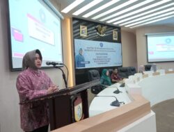 Hari ke 4, Indira Yusuf Ismail Beri Arahan Bimtek Aplikasi Data Dasawisma Kecamatan Ujung Tanah