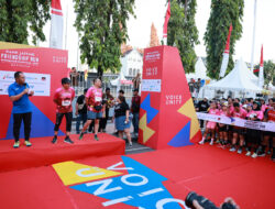 Wali Kota Danny Ikut Ramaikan Bank Jateng Friendship Run Bersama Ribuan Runners Makassar