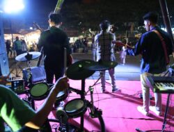 Band Karsa Erunoia Excited Tampil di Event F8