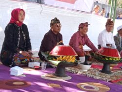 Camat Jonggat Apresiasi Kades Bonjeruk Karna Bisa Menyatukan Seluruh Elemen Masyarakat