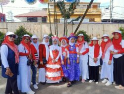 UPT SPF SDN Baraya 1 Tampil Dengan Kostum Daur Ulang dan Drumband di Makassar F8