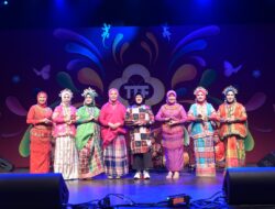 Delegasi Kota Makassar Tampil Memukau di Hari Kedua Tong-Tong Fair Belanda