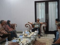 Pj Gubernur Sulbar Ajak Mahasiswa Kalumpang Lakukan Pendampingan Pengentasan Masalah 4+1