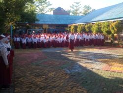 Drum Band Iringi Upacara Bendera Penyambutan Peserta Didik Baru Di UPT SPF SDI Mangga III Makassar