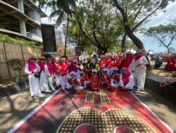 Meriahkan Makassar F8, UPT SPF SDN Baraya II Tampil Dengan Drumband dan Busana Daur Ulang