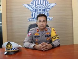 Kasat Lantas Polres Bima Kota, Iptu Novit Haru Prasetyo Memberikan Himbauan Tertib Berlalulintas