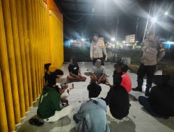 Polsek Plampang Bubarkan Sekelompok Remaja Yang Nongkrong Dan Mabuk Miras